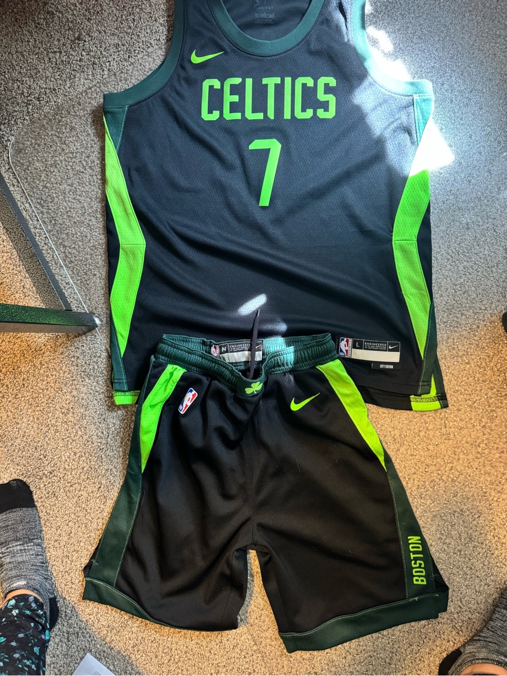 Boys Celtics city connect jersey and shorts